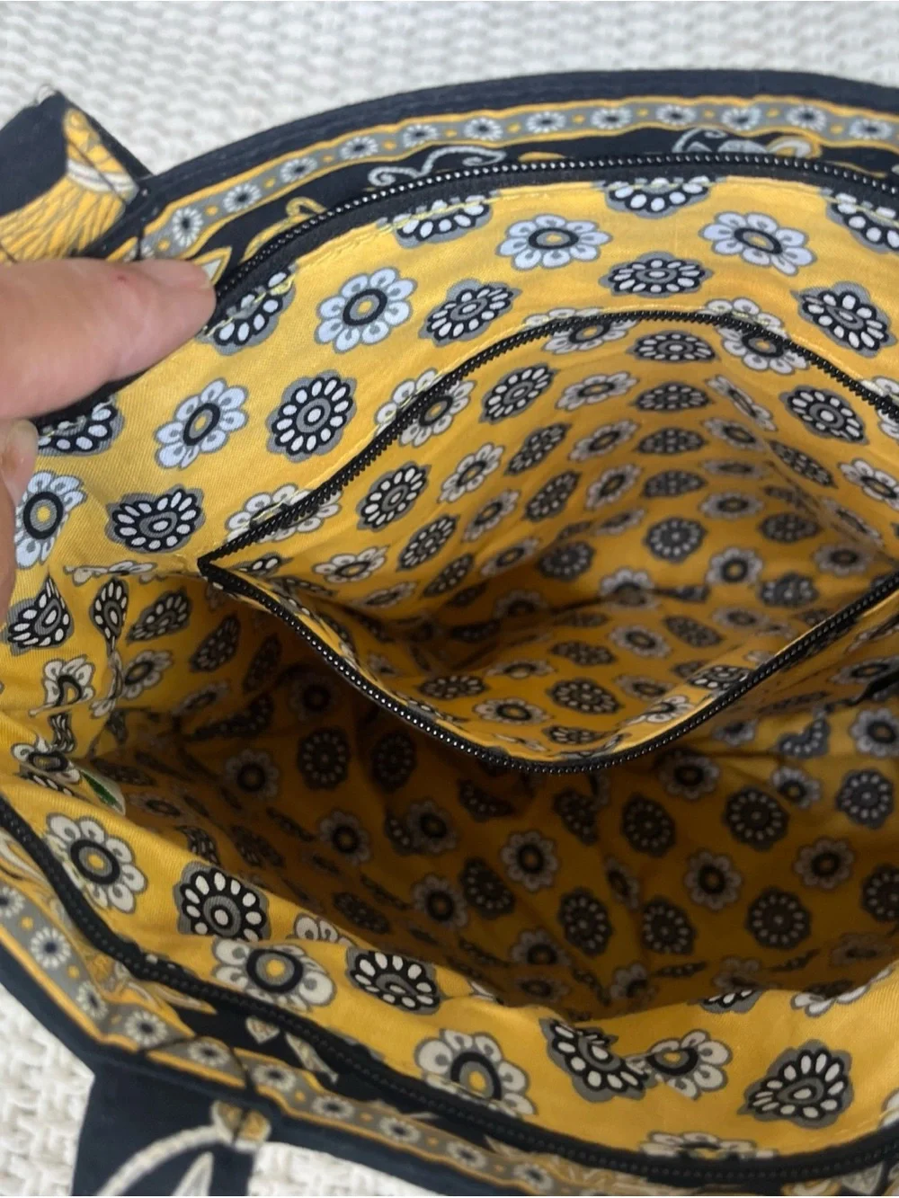 Vtg Vera Bradley Yellow Bird Floral Paisley Retired Pattern Bag Tote Quilted